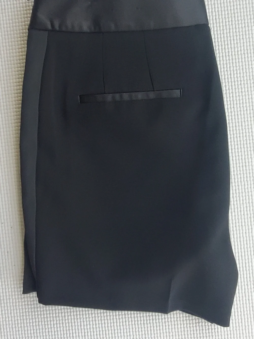 Express Black Dressy Shorts New Without Tags Size 8